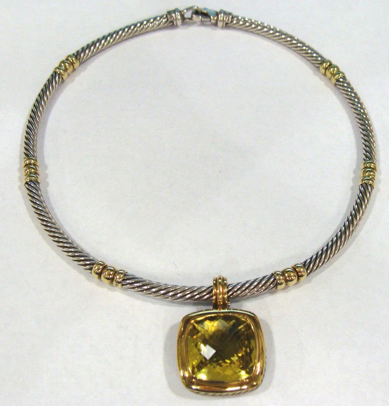 David Yurman 18kt Sterling Silver & YG Necklace: Beautiful David Yurman 925 and 18kt yellow gold necklace featuring a removable lemon citrine pendant. Necklace has a cable design which can easily be worn alone. Approx length is 15" long. Weighs 8.5