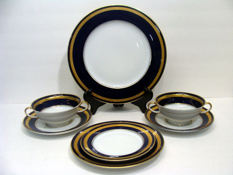 (60pc) Rosenthal Classic Rose China: (60pc) Rosenthal "Classic Rose" pattern cobalt blue and gilt band China. Comprising of 12 dinner plates measuring 10 1/2" diameter. 12 salad plates 7 5/8" in diameter. 12 bread and butter plates 6 1/8