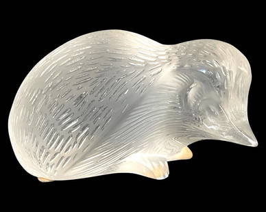 Lalique France Crystal Hedgehog Figurine: Lalique France Crystal Hedgehog Figurine measures 2 3/4" x 5"