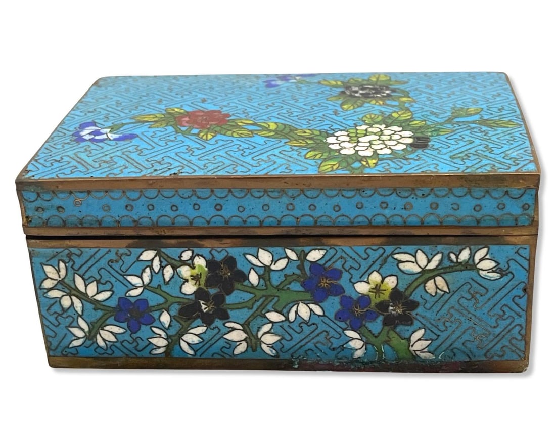 Chinese Cloisonne Enamel Box (1 of 3)
