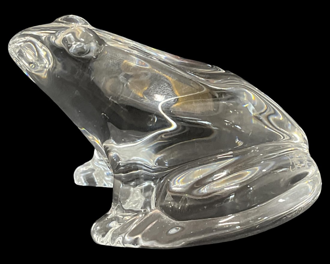 Baccarat France Crystal Frog Figure: Baccarat France Crystal Frog Figure measures 2 3/8" x 5"