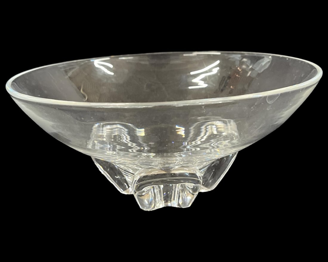 Steuben Clear Glass Bowl: Steuben Clear Glass Bowl measures 3 1/4" x 8"