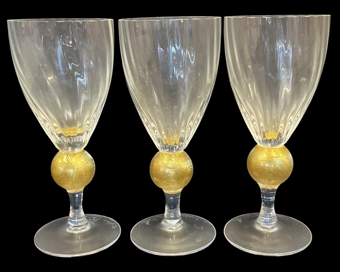 Lot of Eight Union Street Wine Glasses: Lot of Eight Union Street Wine Glasses measures H: 7 1/2"