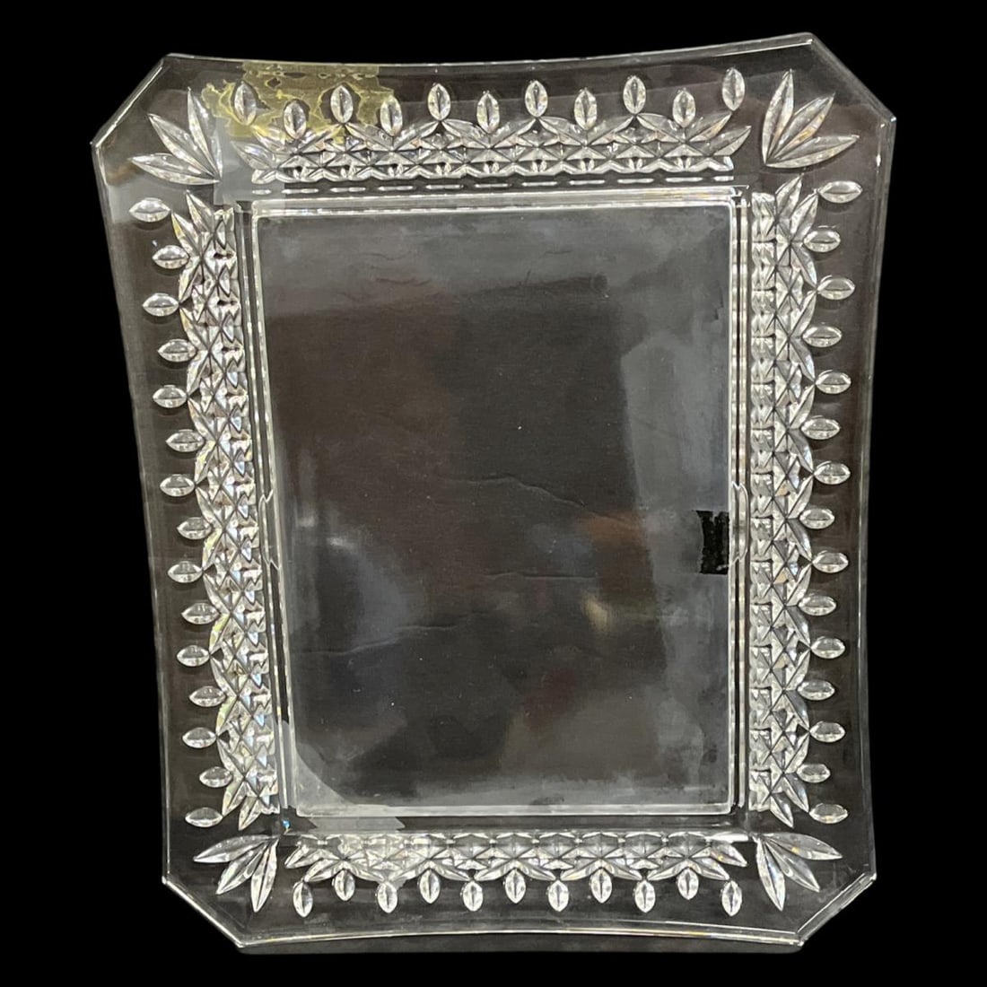 Waterford Crystal Pitcher Frame (1 of 2)