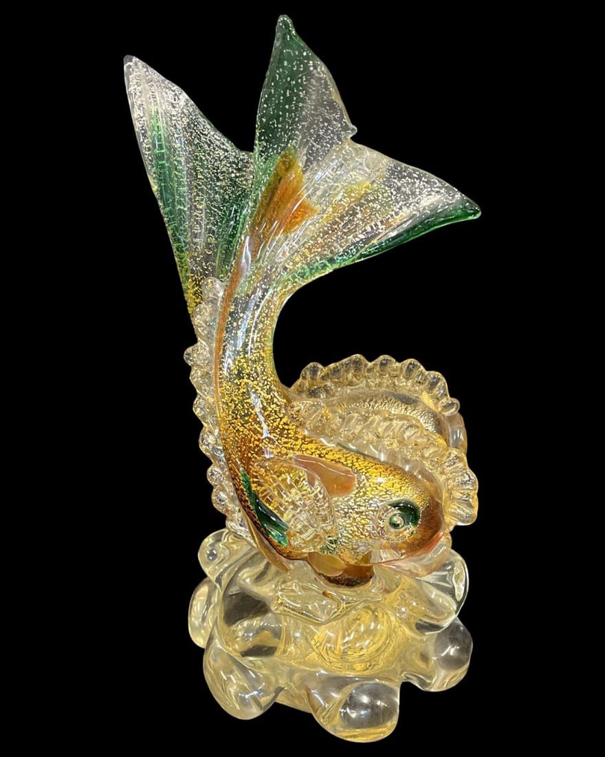 Murano Art Glass Double Fish Sculpture: Murano Art Glass Double Fish Sculpture measures 11 1/2"