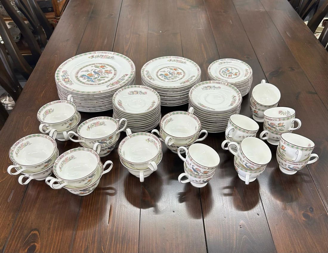 Wedgwood Kutani Crane Bone China Service for Twelve Set of 84 Pcs: Wedgwood Kutani Crane Bone China Service for Twelve Set of 84 Pcs includes 12 Dinner plate - 10 3/4”, 12 Salad plate 8”, 12” Desert plate 6”, 12 Soup saucer 6 1/4”, & 12
