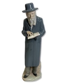 NAO by Lladro The Rabbi 0345 Porcelain Figure