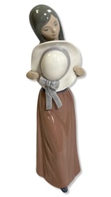 Lladro 5007 Bashful Girl with Straw Hat Porcelain Figurine