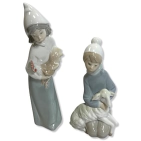 Lot of Two Lladro Porcelain Figurines