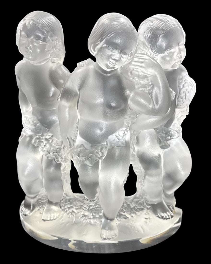 Lalique France Frosted & Clear Crystal Luxembourg Cherubs Figurine: Lalique France Frosted & Clear Crystal Luxembourg Cherubs Figurine measures H: 8" x W: 6 1/2"