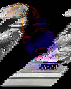 Signed Peter Max (German/American b. 1937) Umbrella Man Ver. III #228 2016 Hand Painted Acrylic: Signed Peter Max (German/American b. 1937) Umbrella Man Ver. III #228 2016 Hand Painted Acrylic Sculpture measures total: H: 14" x W: 8 1/2" x L: 4 1/2", subject H: 12" x W: 9" x L: 2". Includes origi