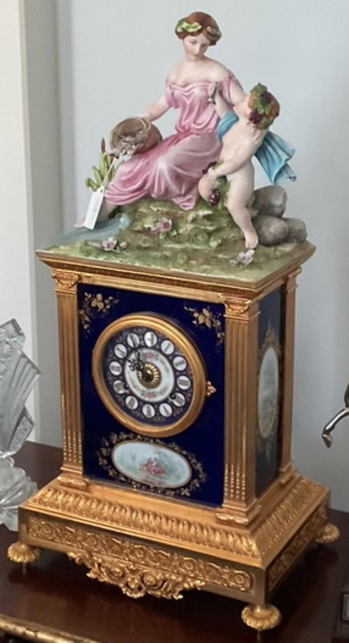 Capodimonte French Louis XVI Style Hand Painted Porcelain Mantel Clock: Capodimonte French Louis XVI Style Hand Painted Porcelain Mantel Clock