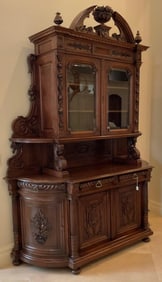 Hunt Style French Renaissance Revival Carved Oak Buffet with Curved Sides, Raised Detailed Door