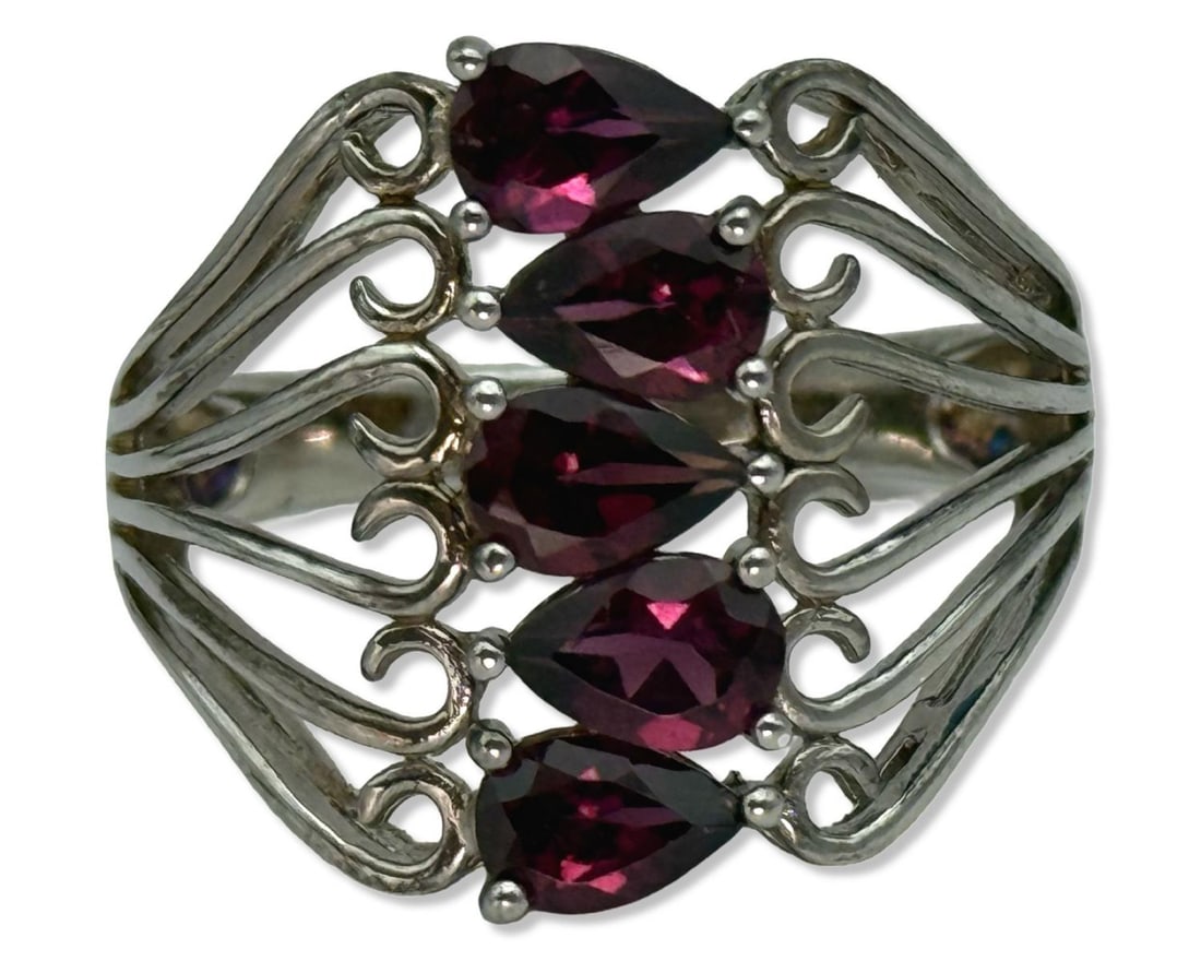 Sterling Silver & Rhodolite Garnet Ring (1 of 2)