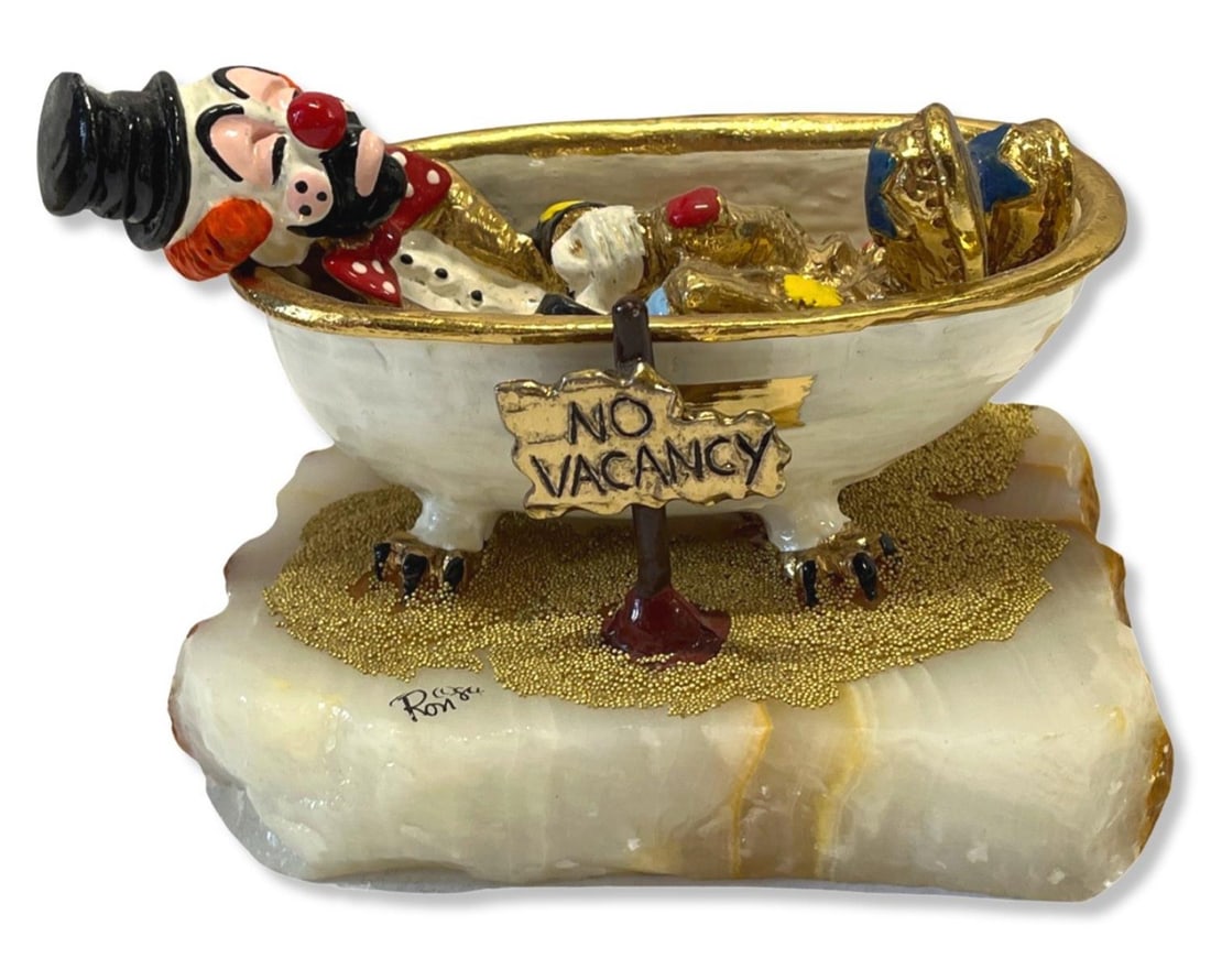 Signed Ron Lee No Vacancy Clown Statue (1 of 1)