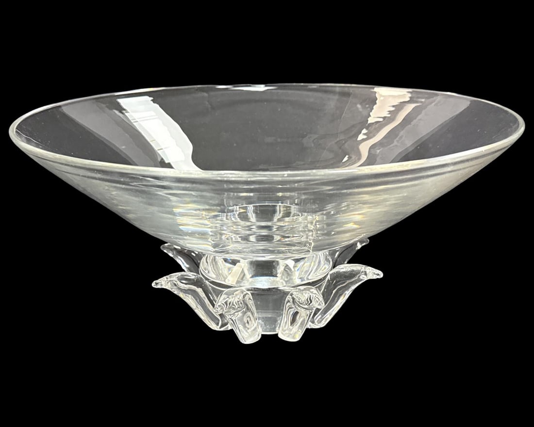 Signed Steuben Clear Crystal Centerpiece Bowl: Signed Steuben Clear Crystal Centerpiece Bowl H: 6 1/8" x DIA: 13"