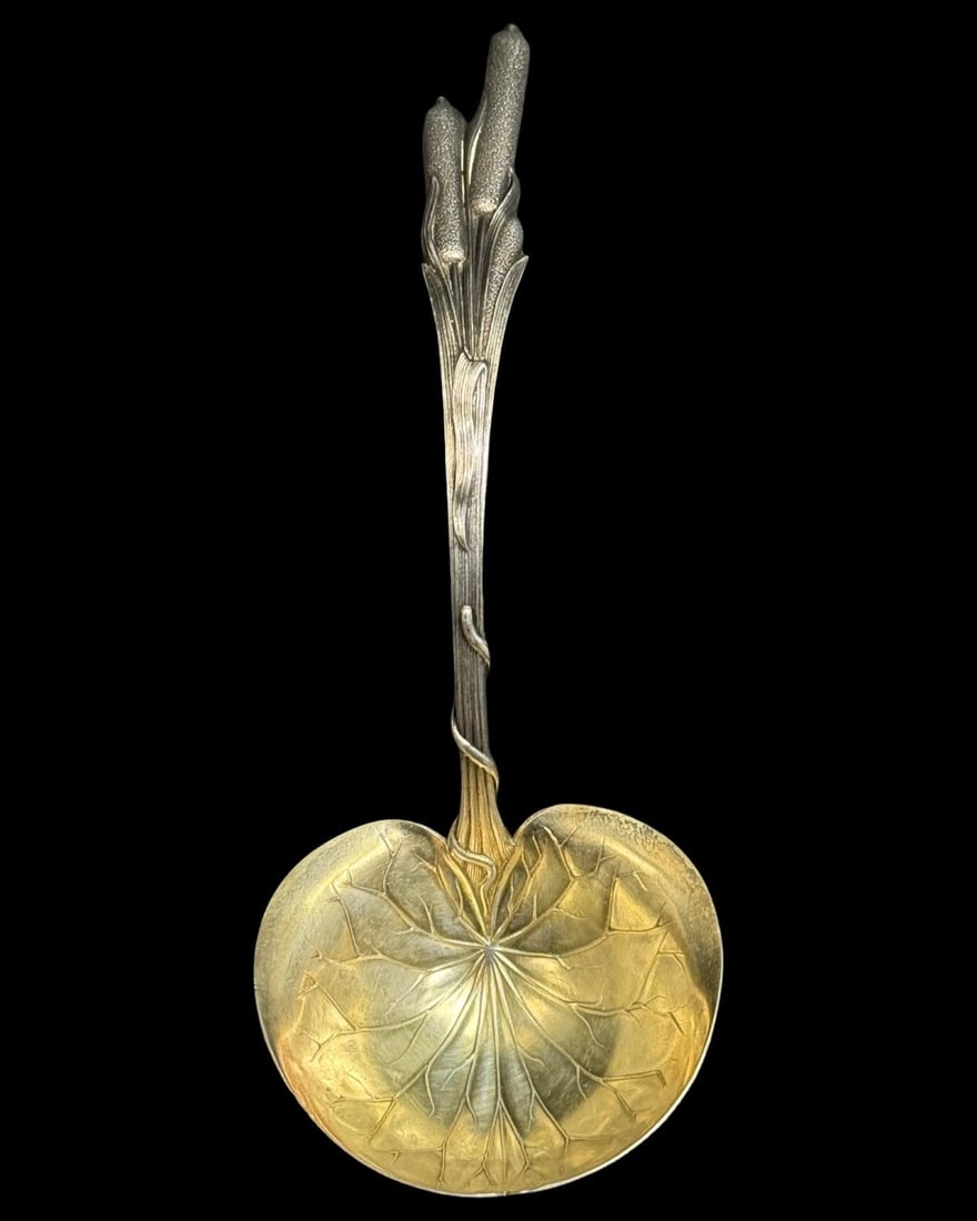 W.B. Durgin Sterling Silver Cat Tails Sauce Ladle (1 of 3)