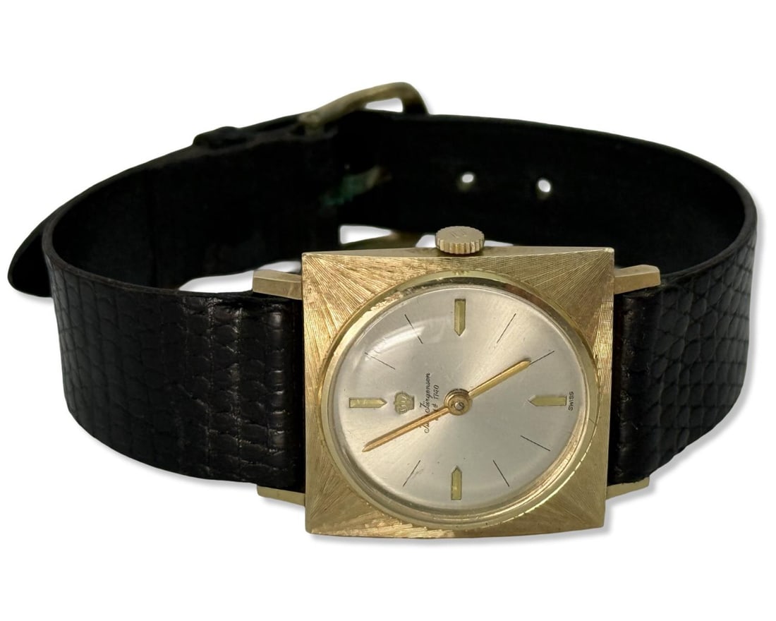 Rare Jules Jurgensen 14kt YG Men's Dress Watch Featuring a Champagne Gold Tone Dial and Black: Rare Jules Jurgensen 14kt YG Men's Dress Watch Featuring a Champagne Gold Tone Dial and Black Leather Band measures L: 8 7/8" x W: 1". Includes original box and guarantee manual