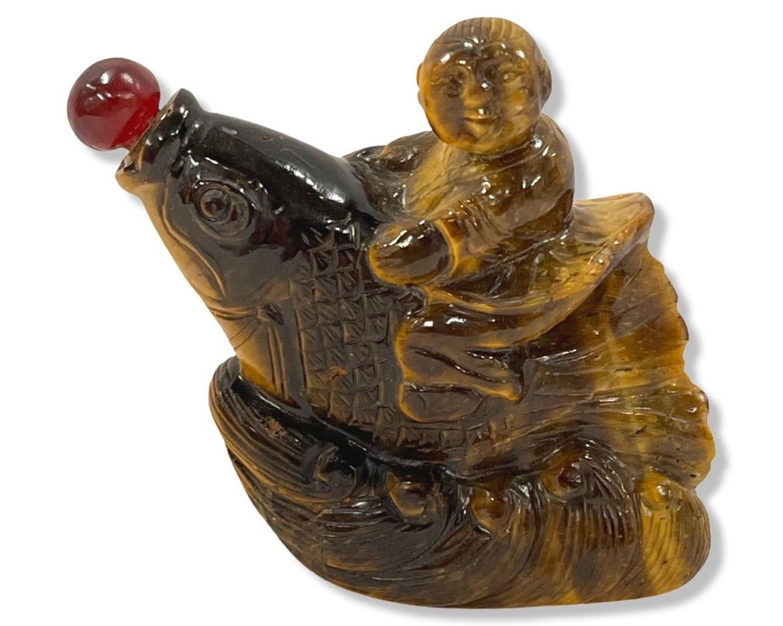 Chinese Carved Tiger's Eye Flask Qing Snuff Bottle (1 of 2)