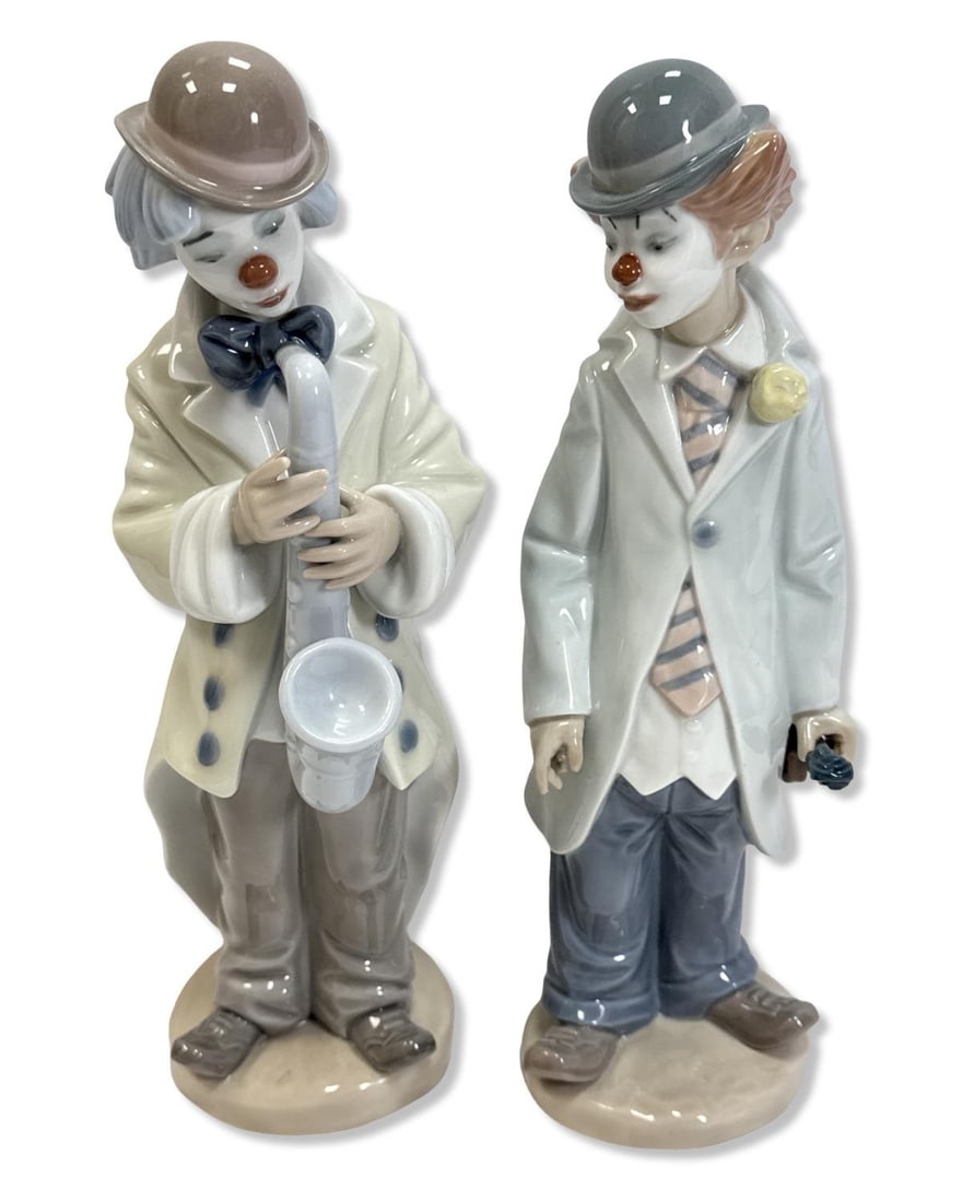 Pair of Lladro Clown Porcelain Figurines (1 of 2)
