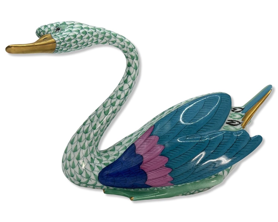 Herend Green Fishnet Swan Porcelain Figurine (1 of 3)