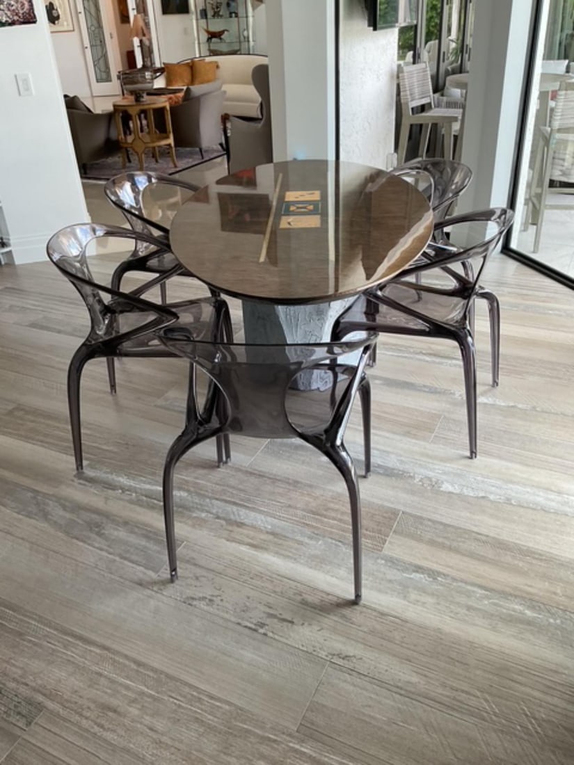 Vetio Oval Neolitico Dining Table with Carved Glass Base: Vetio Oval Neolitico Dining Table with Carved Glass Base H: 29" x W: 39 1/2" x L: 70". Original retail price of $13,795.00