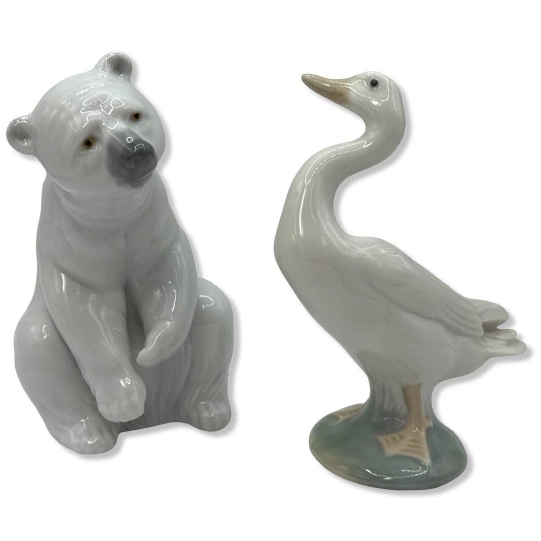 Lot of Two Lladro Porcelain Animal Figurines: Lot of Two Lladro Porcelain Animal Figurines. Includes #4552 & #1208. Largest measures H: 4 7/8" x W: 2 3/4"