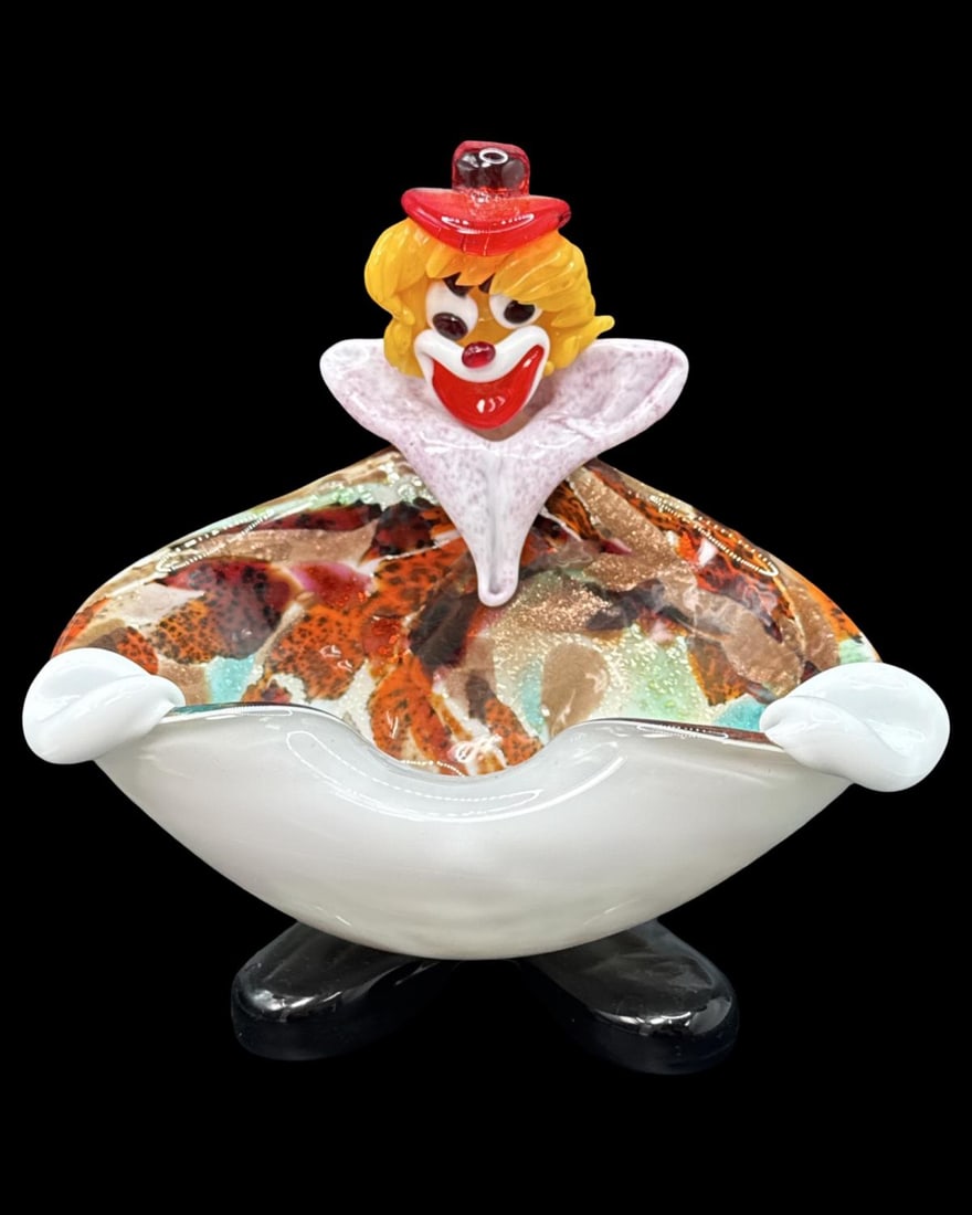 Murano Handblown Multicolored Art Glass Bowl: Murano Handblown Multicolored Art Glass Bowl measures H: 6 1/2" x DIA: 6 1/2"