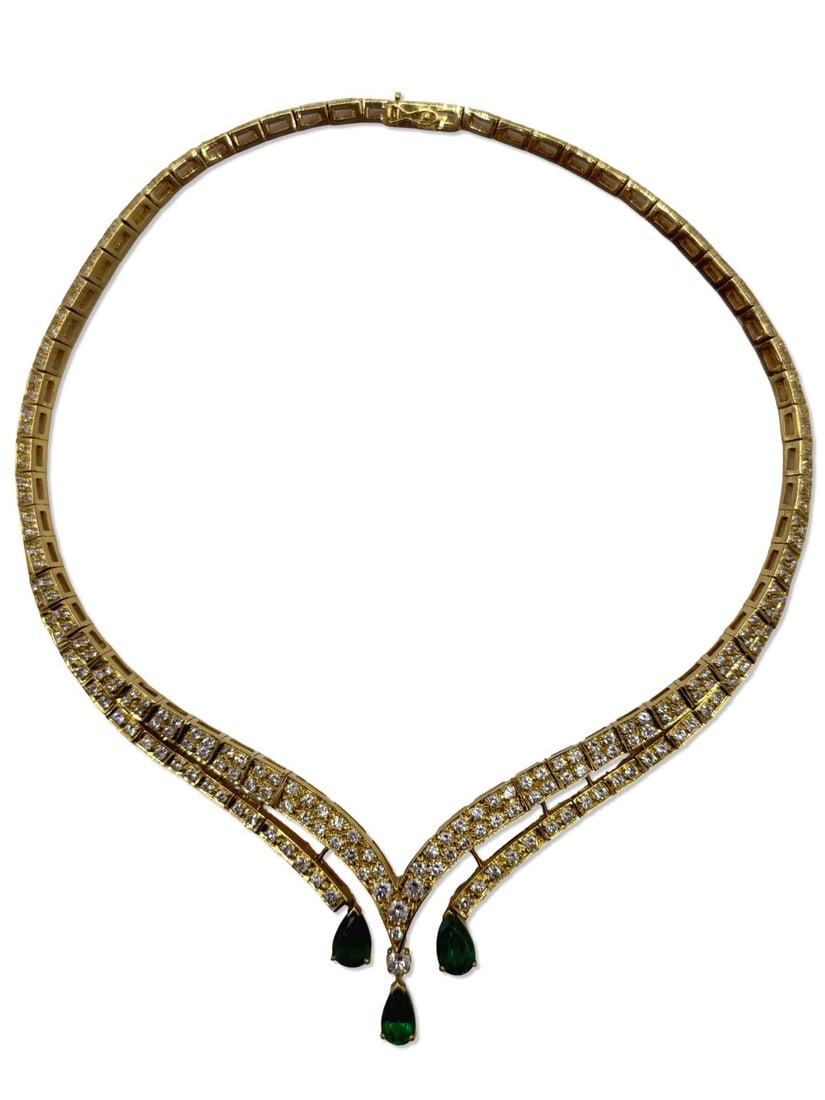 18kt YG, Approx 11.20ct Diamond, & 4.50ct Emerald Necklace (1 of 7)