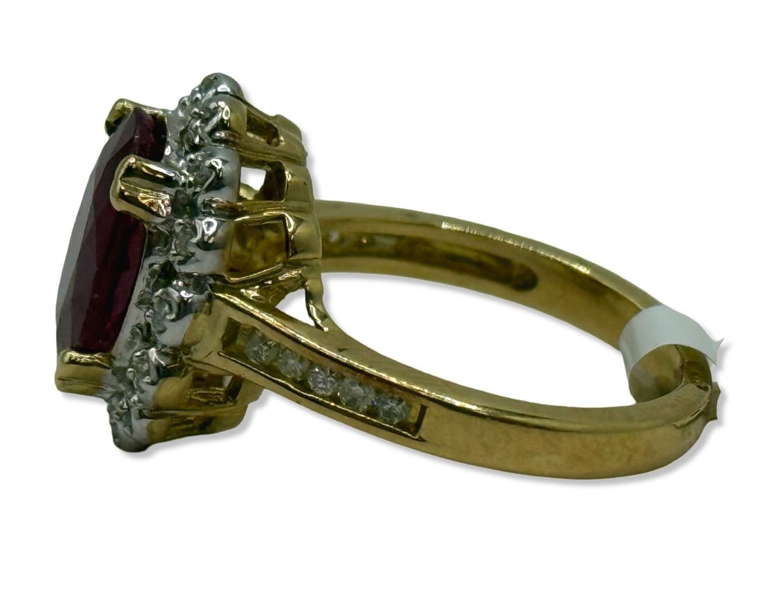 10kt YG, 5.50ct Ruby, & 0.33ct Diamond Ring - 2