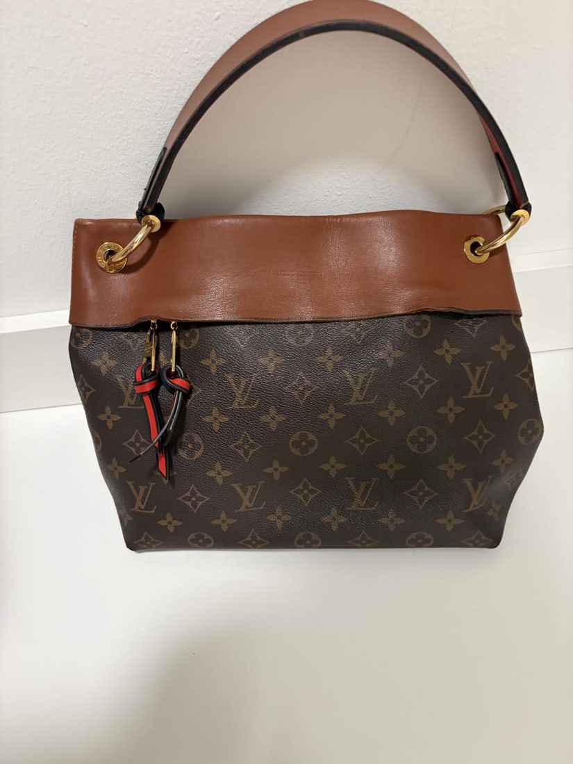 Louis Vuitton Monogram Tuileries Besace Satchel Includes Additional Strap & Original Purchase (1 of 5)