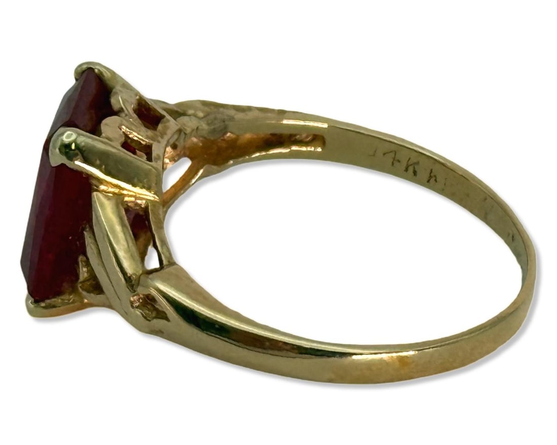 14kt YG & Emerald Cut Ruby Ring - 2