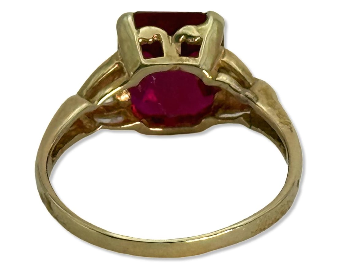 14kt YG & Emerald Cut Ruby Ring - 3