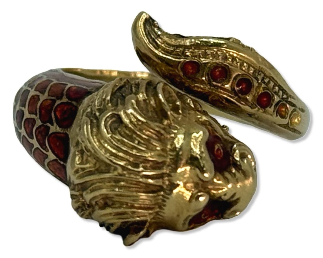 18kt YG & Enamel Lion's Head Motif Ring: 18kt YG & Enamel Lion's Head Motif Ring size 8 1/4, weighs 4.16dwt