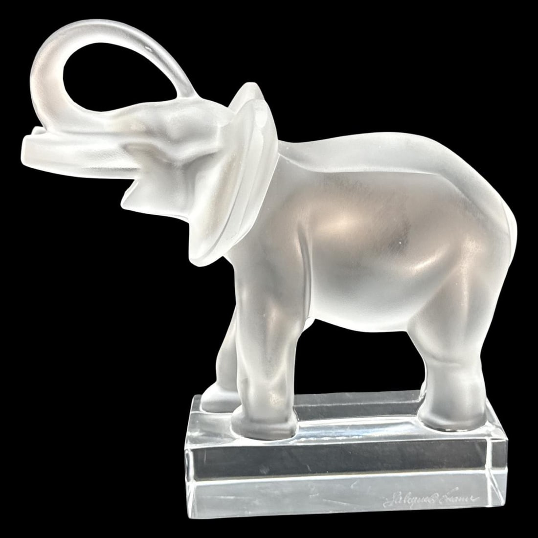 Lalique France Frosted & Clear Crystal Animals Wild Elephant Figurine: Lalique France Frosted & Clear Crystal Animals Wild Elephant Figurine H: 6 1/4" x W: 4"