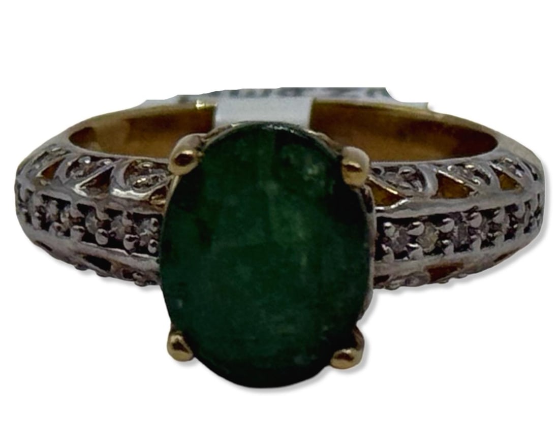 10kt YG, 3.83ct Emerald, & 0.33ct Diamond Ring: 10kt YG, 3.83ct Emerald, & 0.33ct Diamond Ring size 7, weighs 3.31dwt. Includes ACA certificate, replacement value $2,299.00