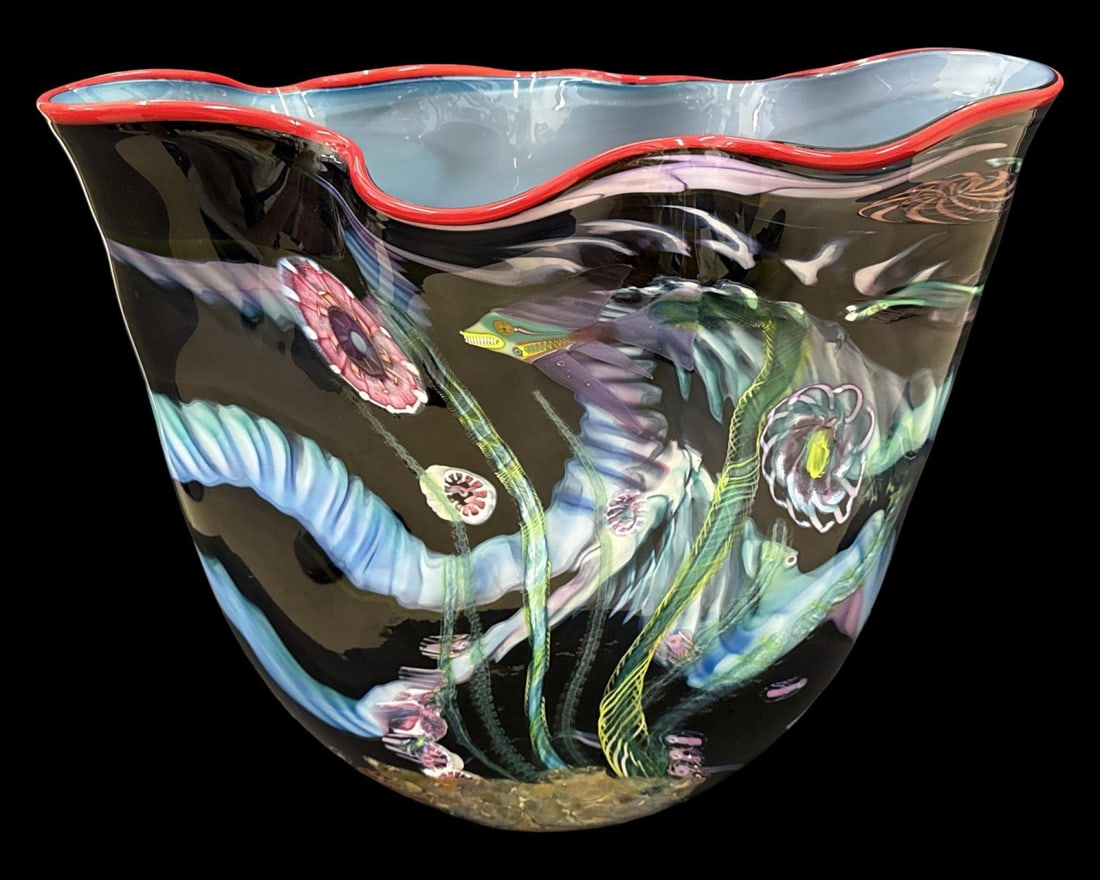 Mark Eckstrand Large Multicolored Art Glass Centerpiece Featuring a Stylized Underwater Scene: Mark Eckstrand Large Multicolored Art Glass Centerpiece Featuring a Stylized Underwater Scene H: 15 1/2" x W: 17"