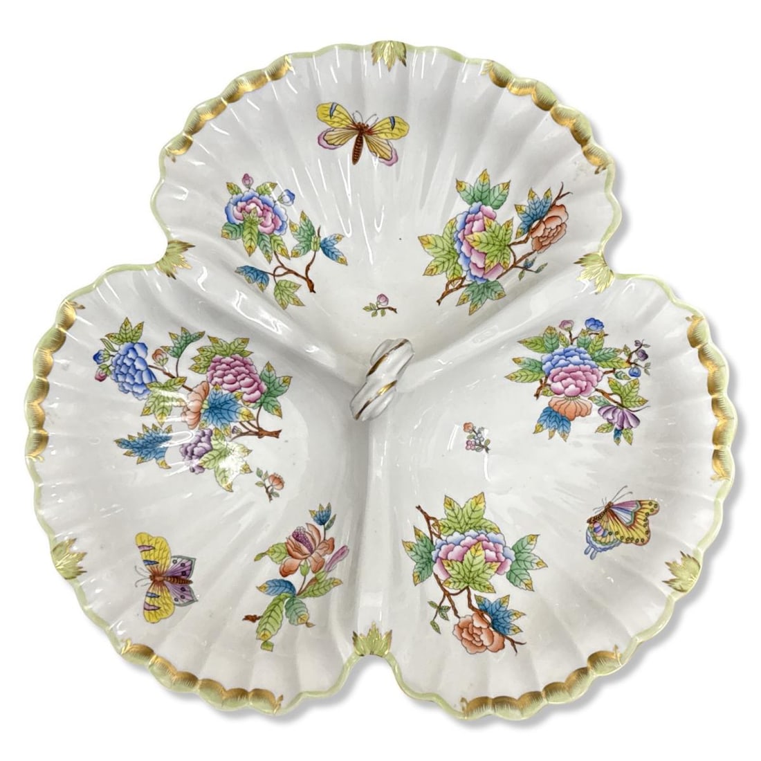 Herend Hungary Handpainted Queen Victoria Triple Shell Serving Dish: Herend Hungary Handpainted Queen Victoria Triple Shell Serving Dish H: 4 3/4" x DIA: 131 /2"