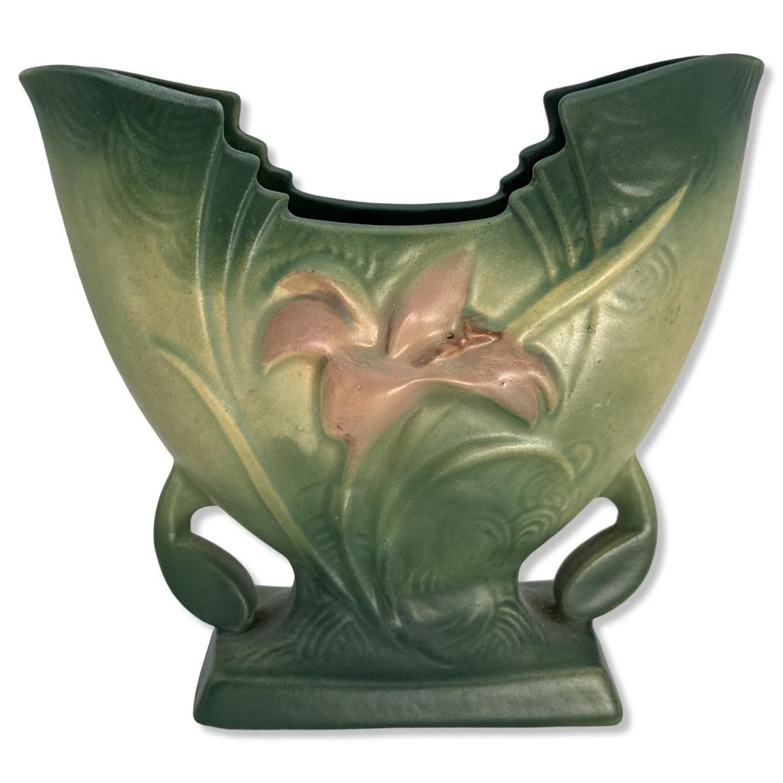Vintage Roseville Pottery Green Zephyr Lily Fan Vase: Vintage Roseville Pottery Green Zephyr Lily Fan Vase H: 6 1/4" x W: 7"