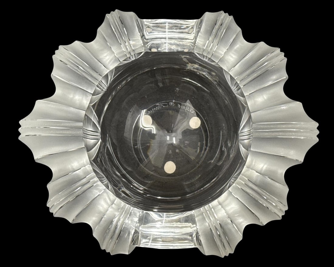 Lalique France Frosted & Clear Crystal Athena Bowl: Lalique France Frosted & Clear Crystal Athena Bowl H: 3 3/8" x DIA: 8 1/2"