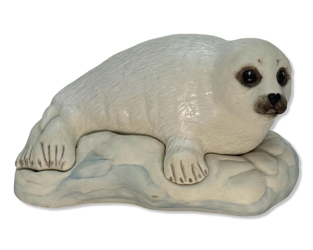 Boehm Seal Pup Porcelain Figurine (1 of 2)