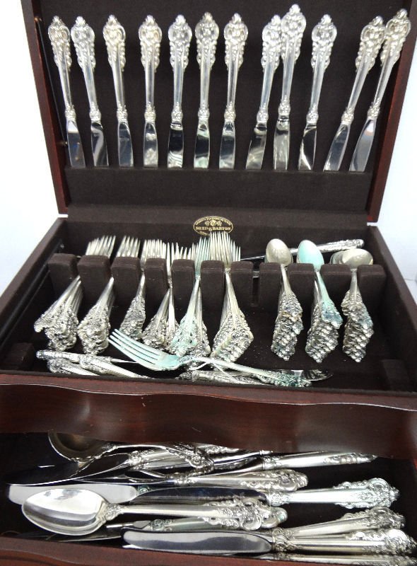 Wallace Grande Baroque Sterling Silver Flatware Set: Wallace Grande Baroque Sterling Silver Flatware Set. 14 Dinner Knives - 9 3/4", 14 dinner fork - 7 1/2", 14 lunch knives - 8 3/4", 14 lunch fork - 8", 14 salad fork - 6 1/2", 14 cream soup spoons - 6"