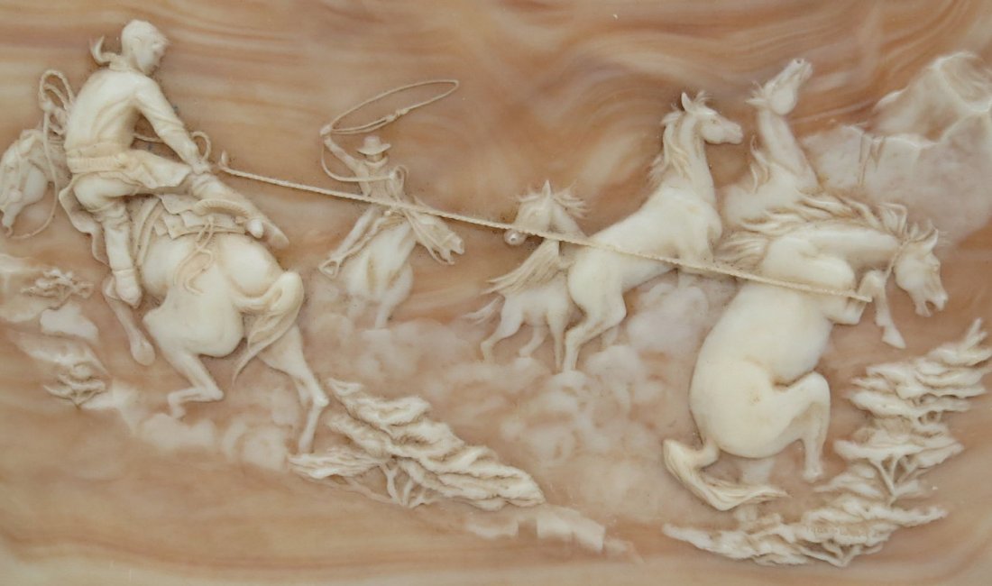 Oak Avondale Scenes of the Old West: Oak Avondale Scenes of the Old West limited edition 1982 box. Velvet inside. Measures 3 3/4" high x 12 3/4" wide.