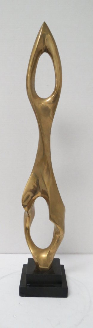 Antonio Grediaga Kieff (B.1936) Spanish Modern: Antonio Grediaga Kieff (B.1936) Spanish Modern Sculpture, cast and polished bronze sculpture. 1/9 edition, signed on back. Measures - 24" high.