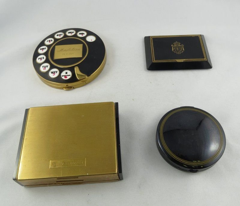 Collection of 4 Brass Compacts: Collection of 4 Brass Compacts. Varies between 2 1/2" - 2 3/4" long. Each having own style.