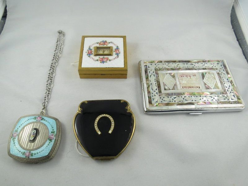 Collection of 4 Vintage Compacts: Collection of 4 Vintage Compacts. Varies from 2 1/2" to 5 1/2" long. All having own style.