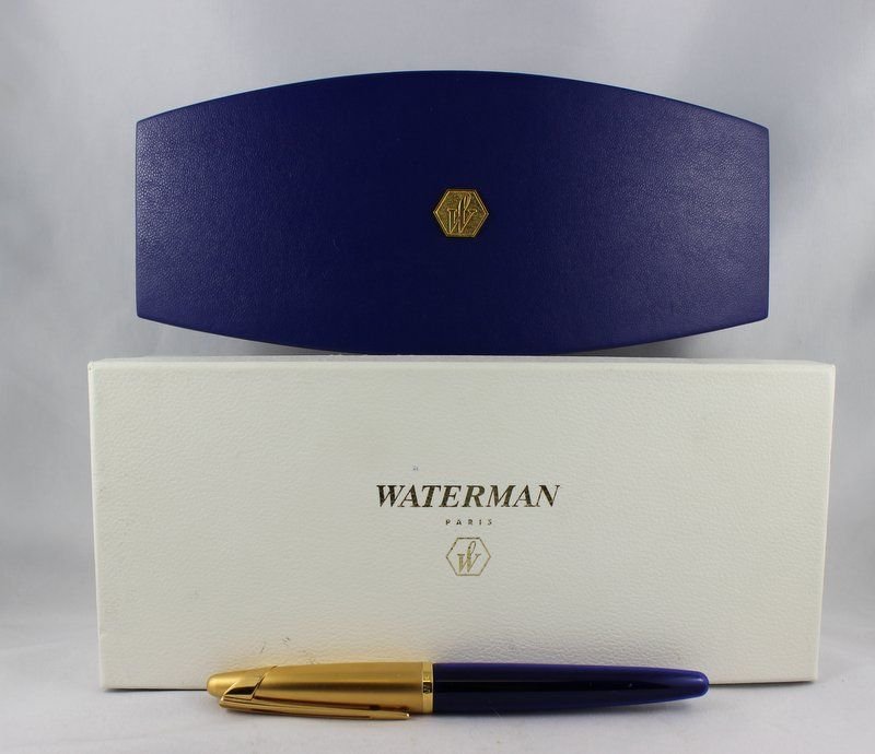 French Waterman Edson Blue Fountain Pen: French Waterman Edson Blue Fountain Pen, 18Kt tip, in original box and papers. Measures - 5 7/8" long.