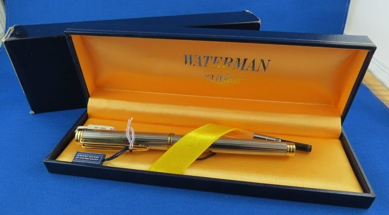 French Waterman 18Kt Gold Tip Pen: French Waterman 18Kt Gold Tip Pen, with original box.