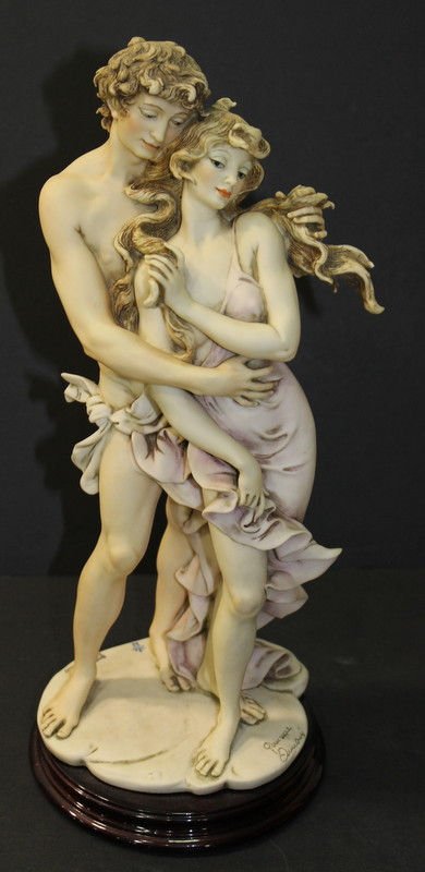 Large Giuseppe Armani Couple Figure: Large Giuseppe Armani Couple Figure. Measures - 15" high x 5 1/2" diameter.
