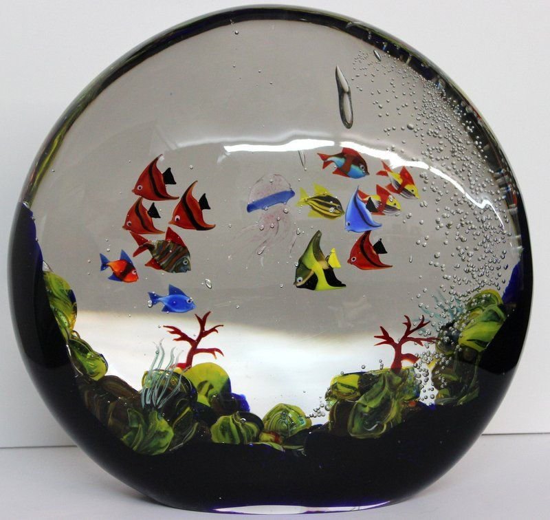 Large Signed Murano Glass Sculpture of Aquarium: Large Signed Murano Glass Sculpture of Aquarium. Depicting numerous fish swimming near the bottom of the ocean. Measures - 14" tall x 16" wide x 4 3/4" deep. Signed S. Togo Murous.